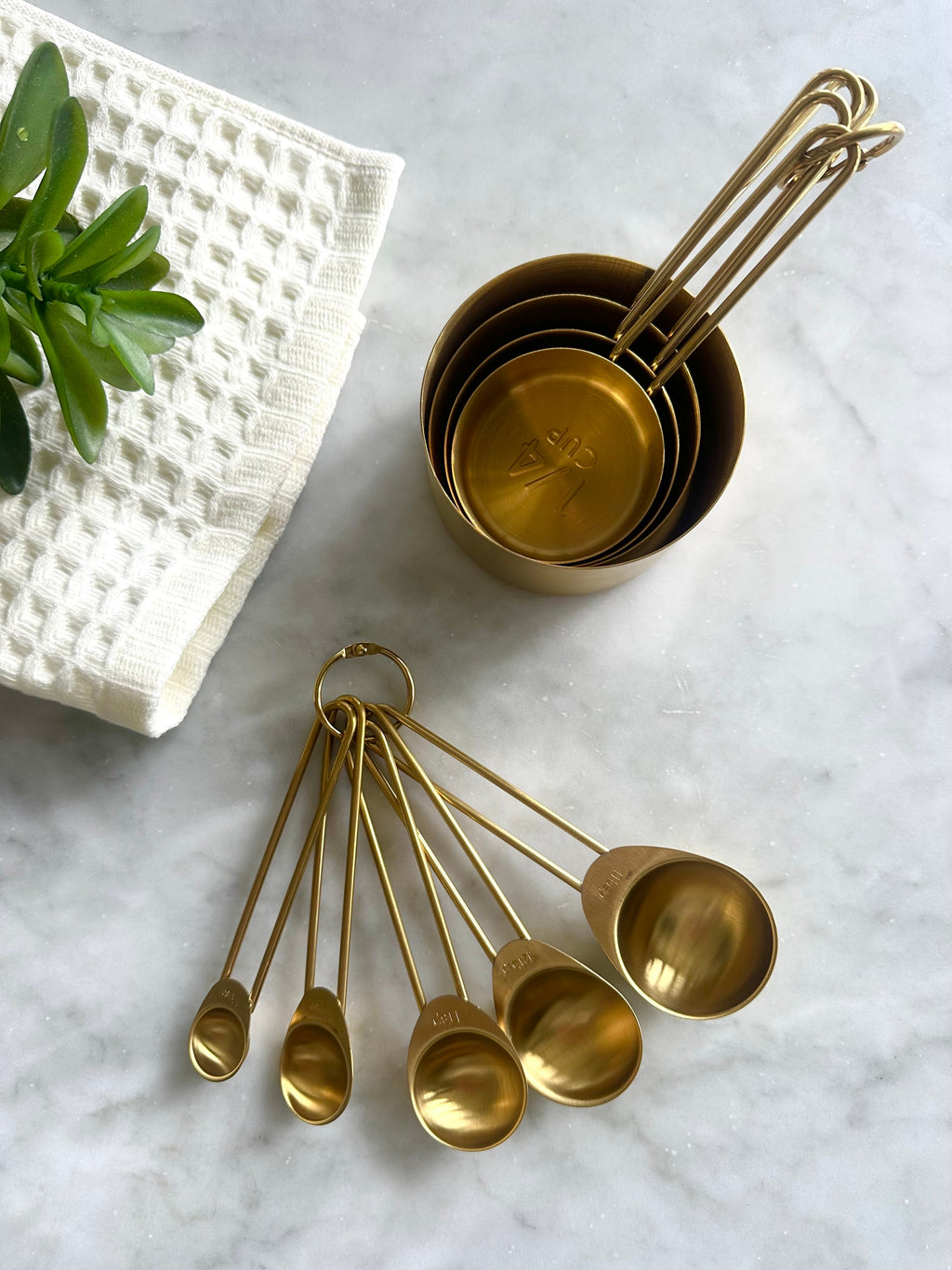 Sorrento Gold Measuring Cups & Spoons — 9-Piece Set